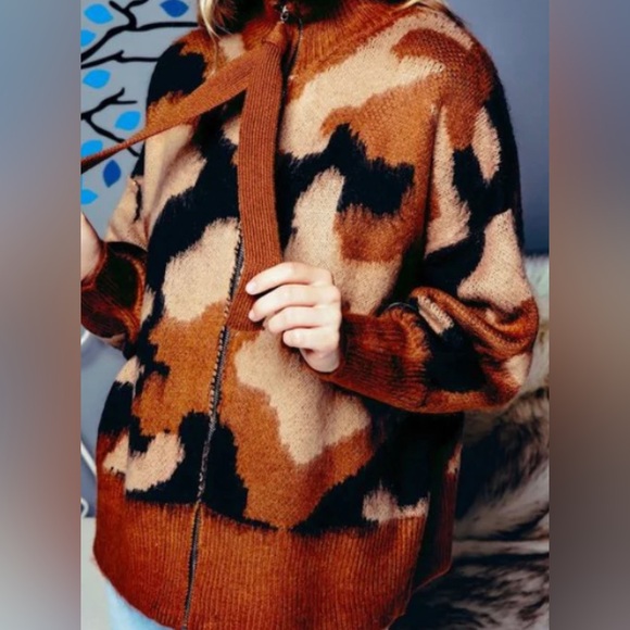 Autumn 🍂 Camouflage Sweater Jacket - Picture 2 of 4